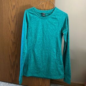 Eddie Bauer long sleeve layer